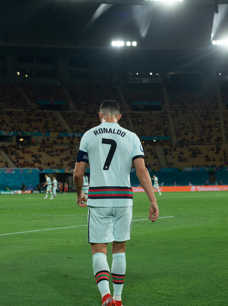  兹维列夫挽救赛点未果，遗憾止步十六强