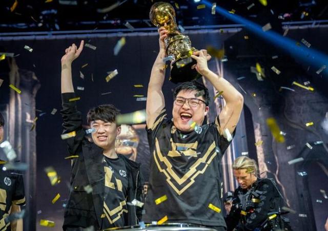  LPL赛区激战正酣群雄逐鹿争锋