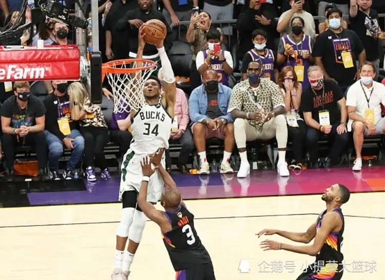  斯帕尔补时失误，到手三分变为一分  